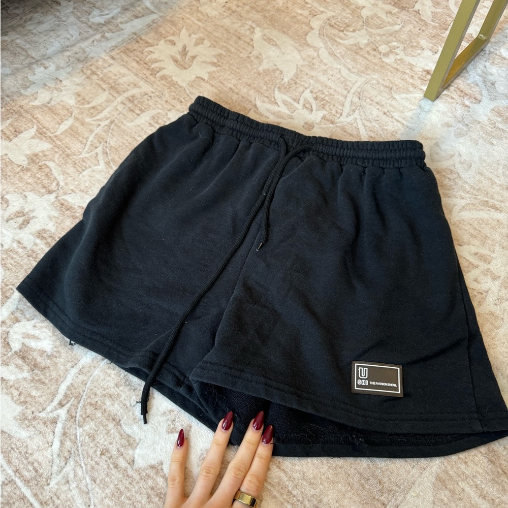 shi lounge shorts